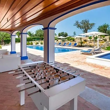 Sleeps 8 Pool Air Con Wifi * Boliqueime