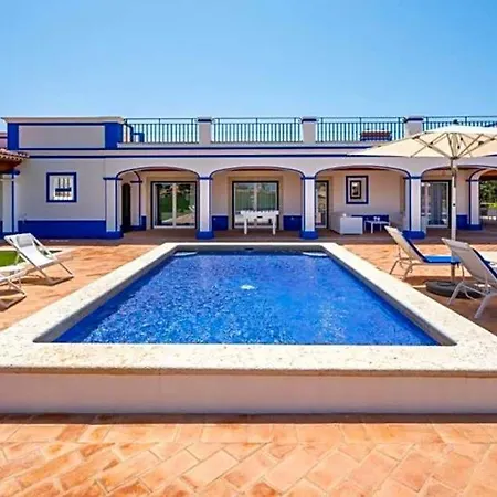 Sleeps 8 Pool Air Con Wifi Villa *